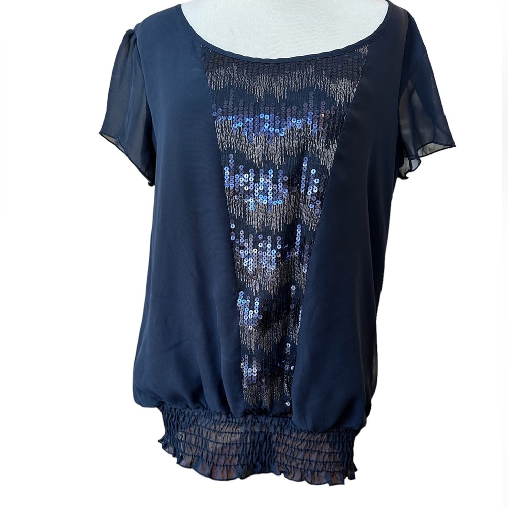 Studio Y flutter sleeve top